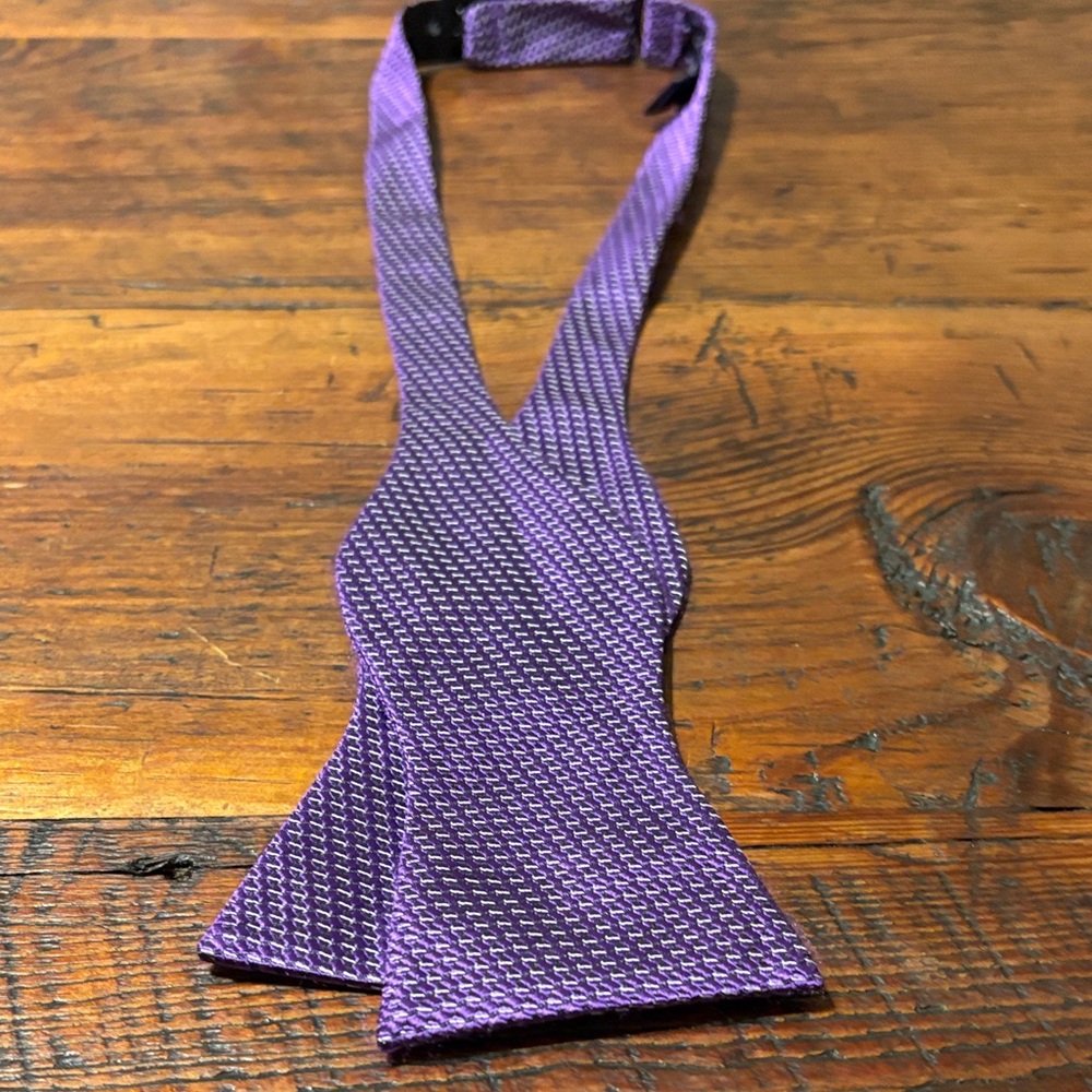 Daniel Cremieux Bow Tie